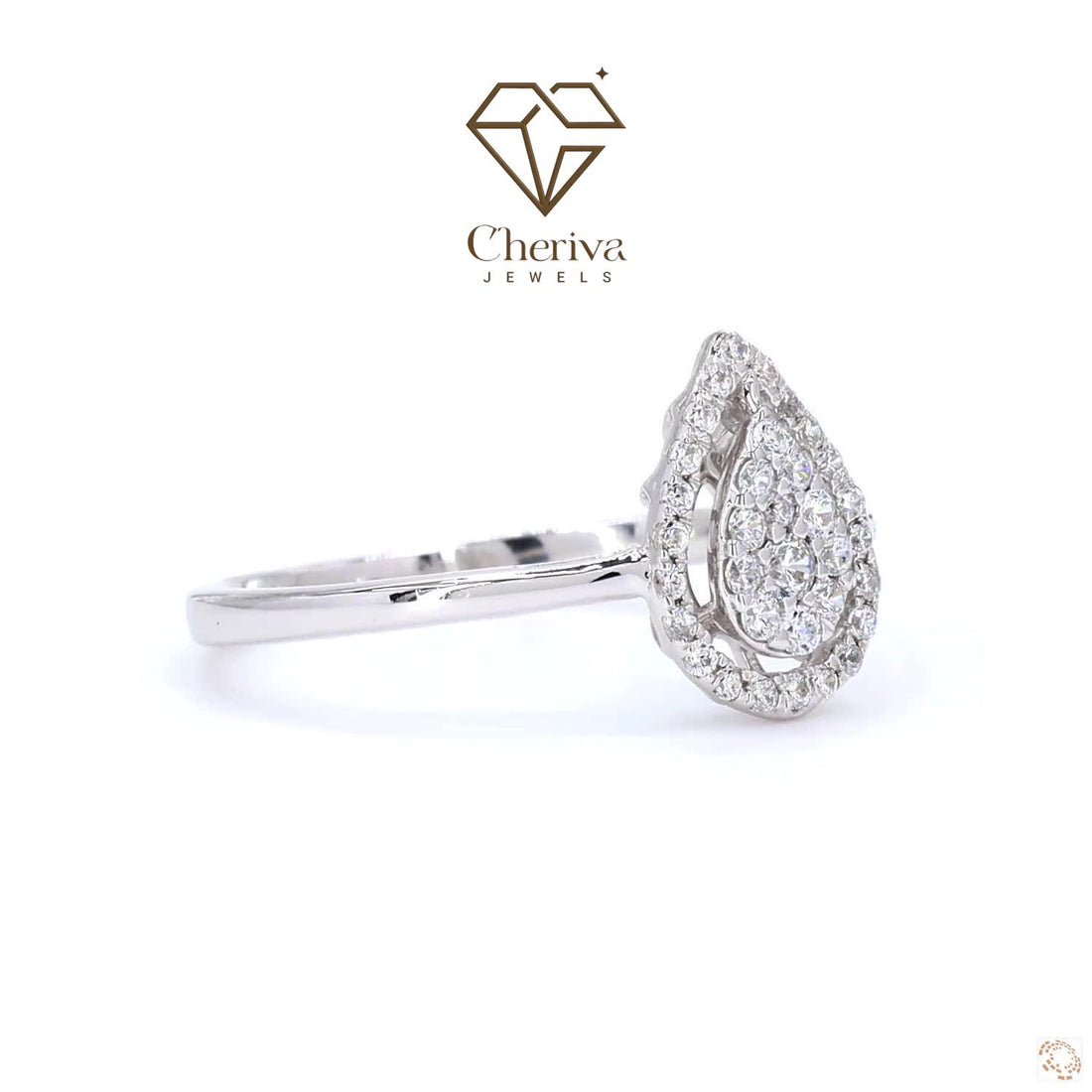 Halo Engagement Ring With Round Cut Lab Grown Diamond