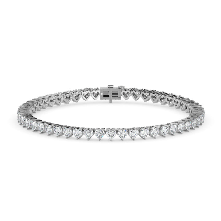 4 ct Diamond bracelet on a white background