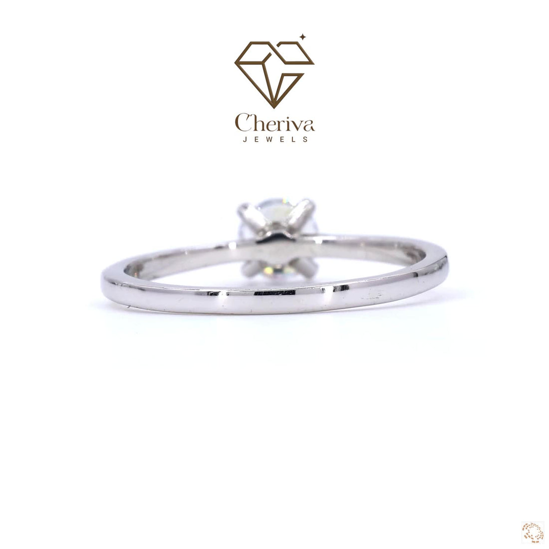 Solitaire Engagement Ring in Round Cut Lab Diamond