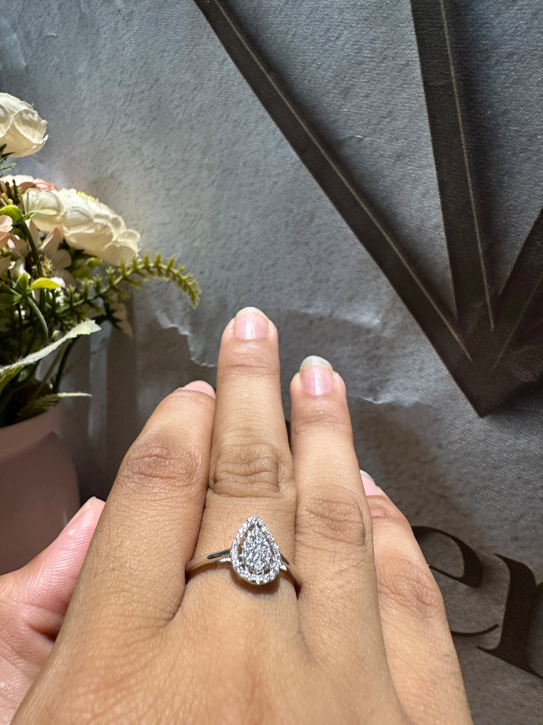 Halo Engagement Ring With Round Cut Lab Grown Diamond