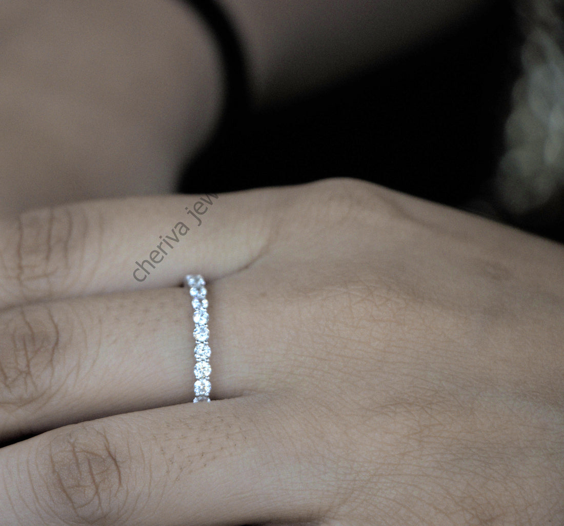 GUINEA DIAMOND RING