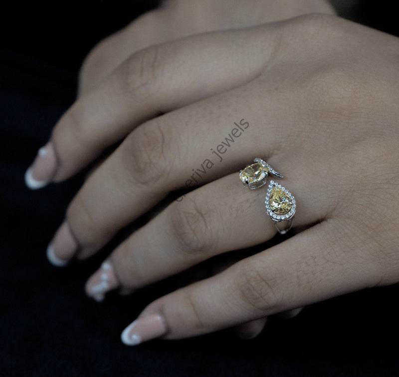 Yellow Pear Lab Diamond Toi Et Moi Ring