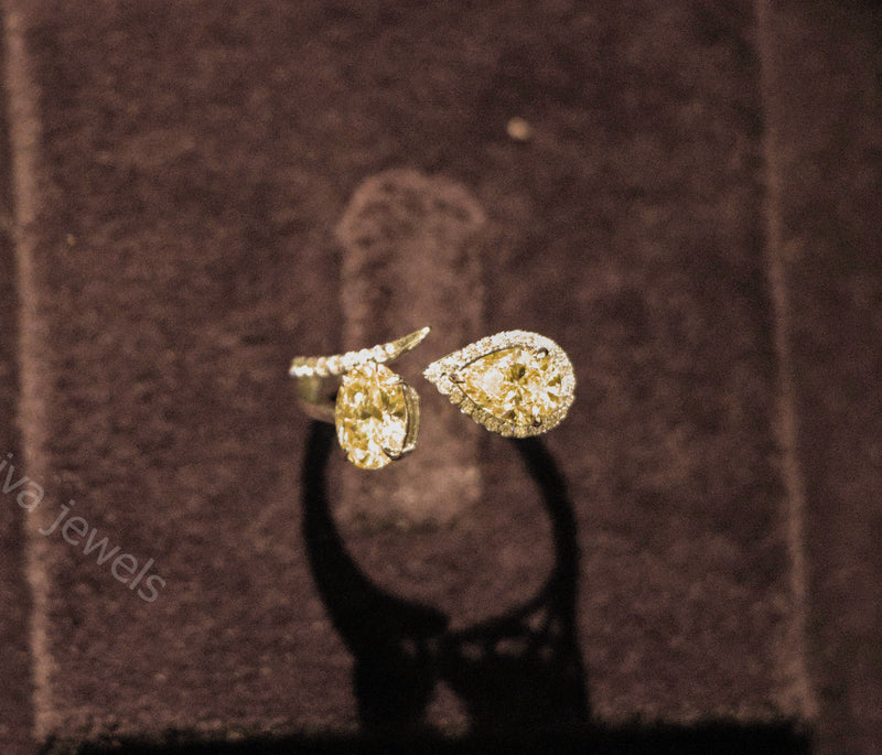 Yellow Pear Lab Diamond Toi Et Moi Ring