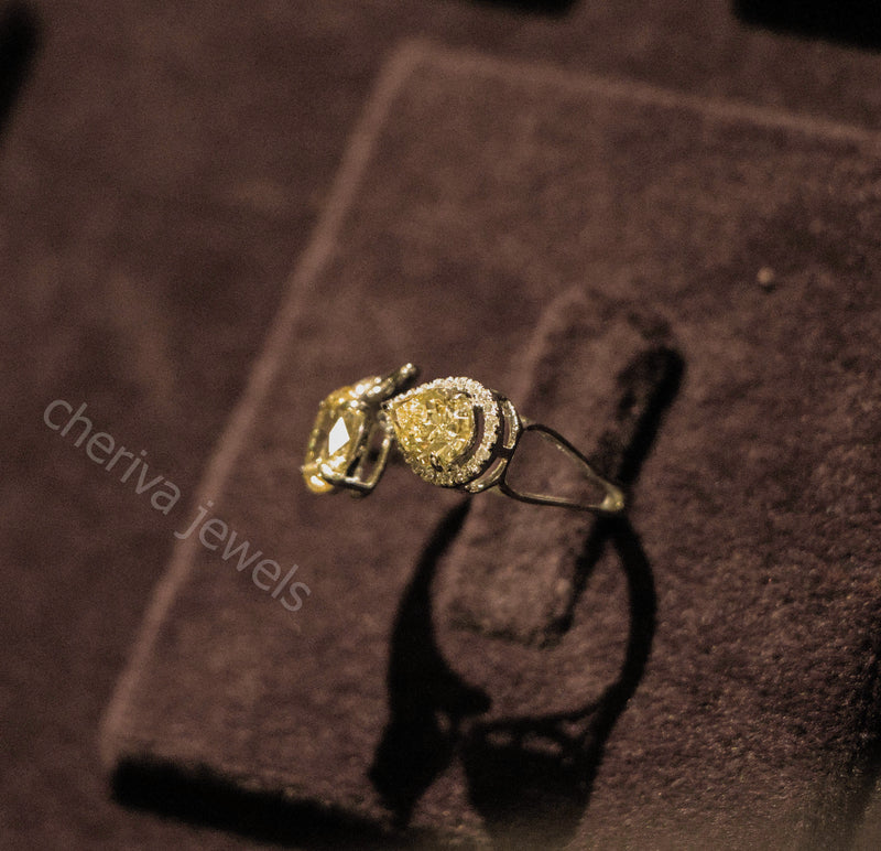 Yellow Pear Lab Diamond Toi Et Moi Ring