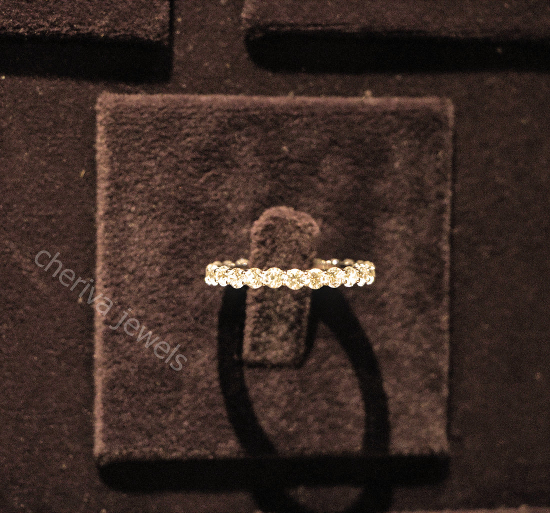 GUINEA DIAMOND RING