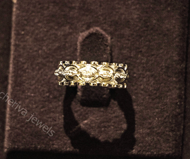 Pierced Scalloped Filigree Ring