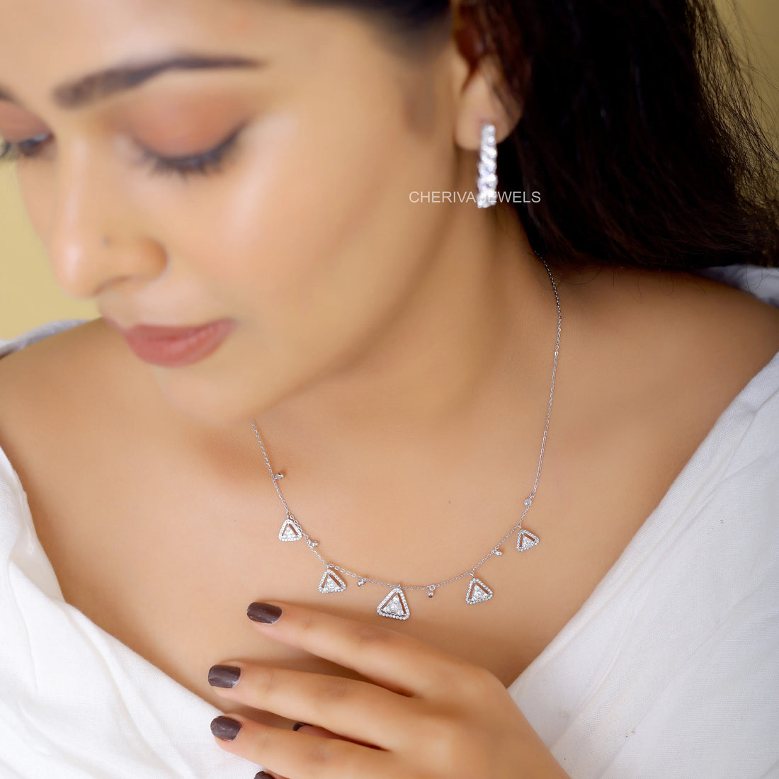 Baguette and Round Diamond luxury Necklace