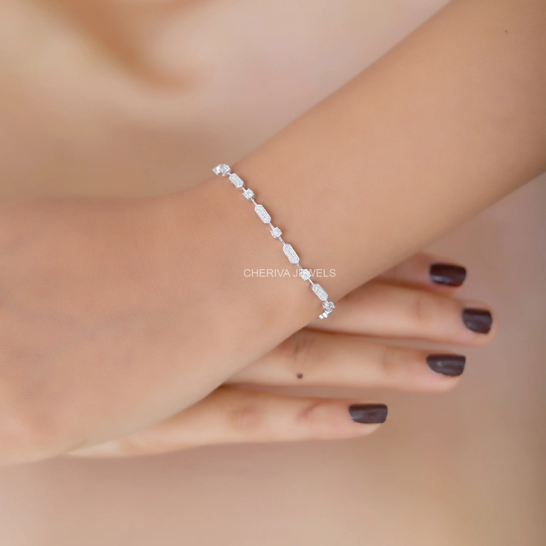 Round Diamond Bracelet For Women