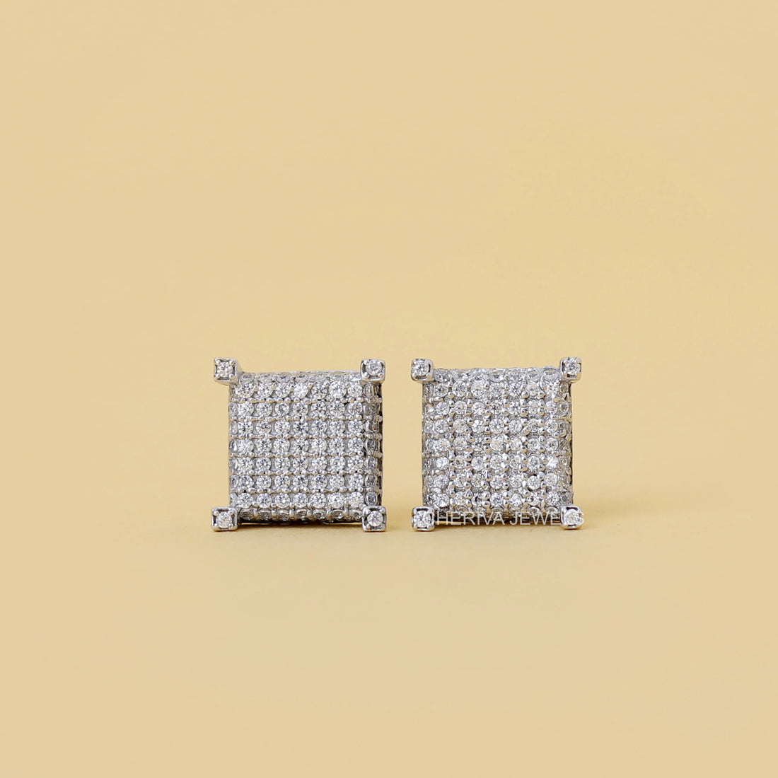 Cluster Round Cut Lab Diamond Classic Studs