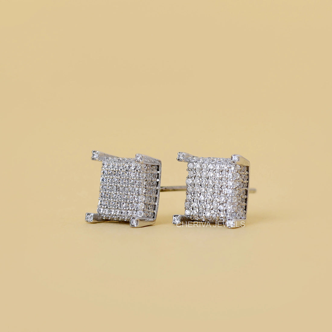 Cluster Round Cut Lab Diamond Classic Studs