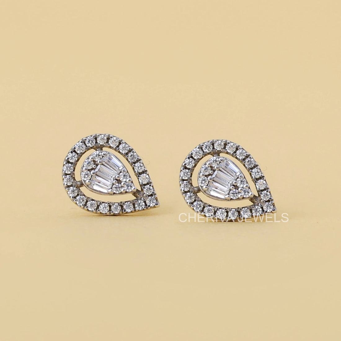 Round cut Lab Diamond Stud Earrings in White Gold