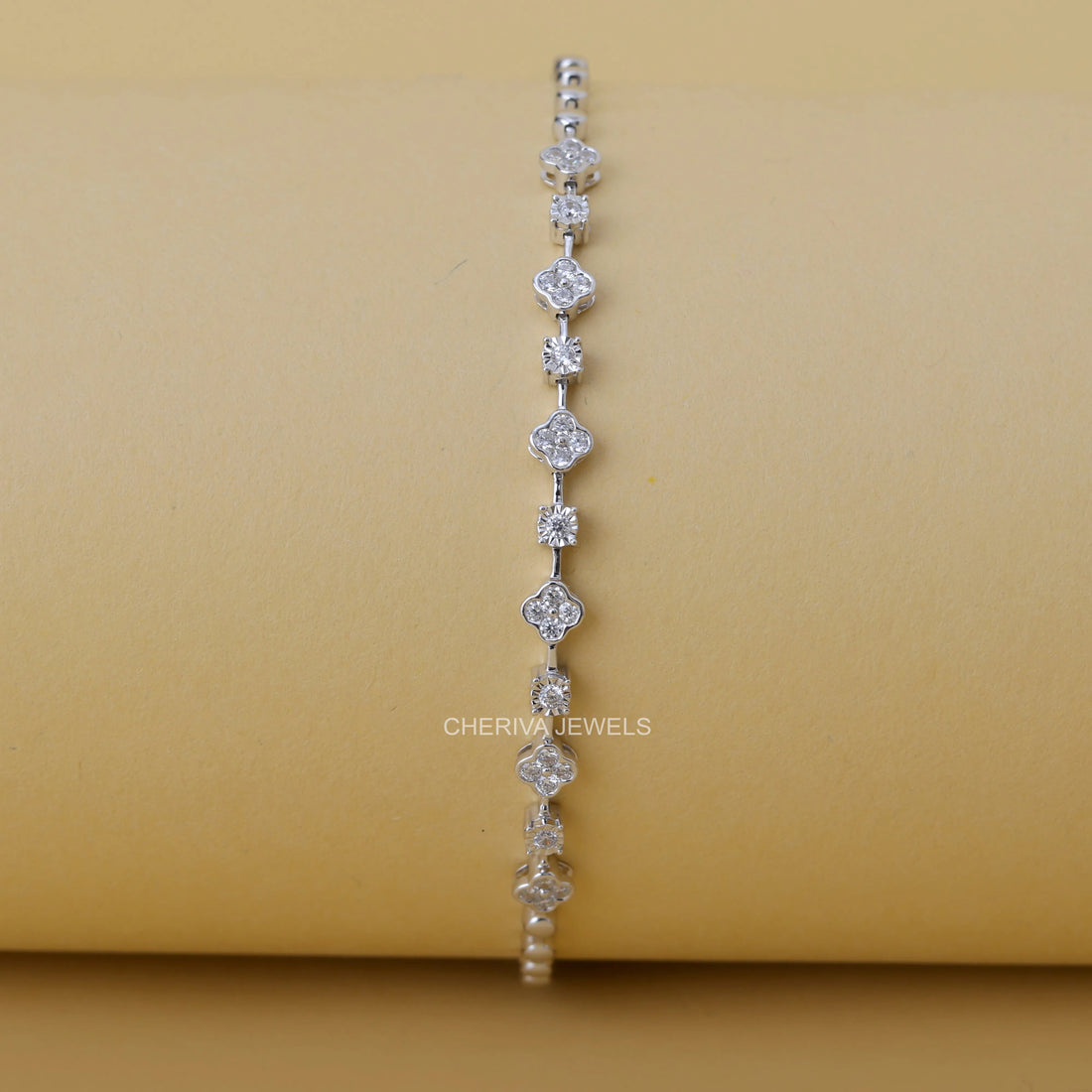 0.42 CT Round Lab Diamond Bracelet