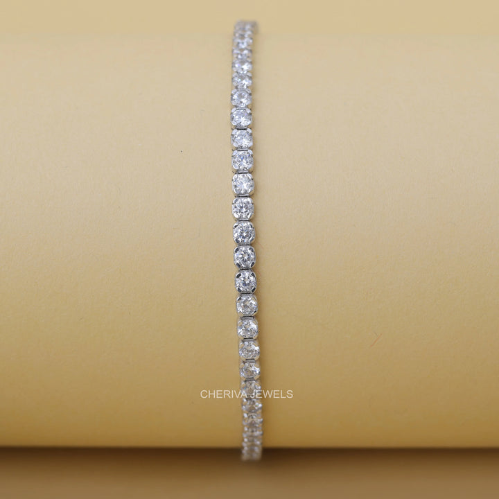 8 Carat Round Diamond Tennis Bracelet