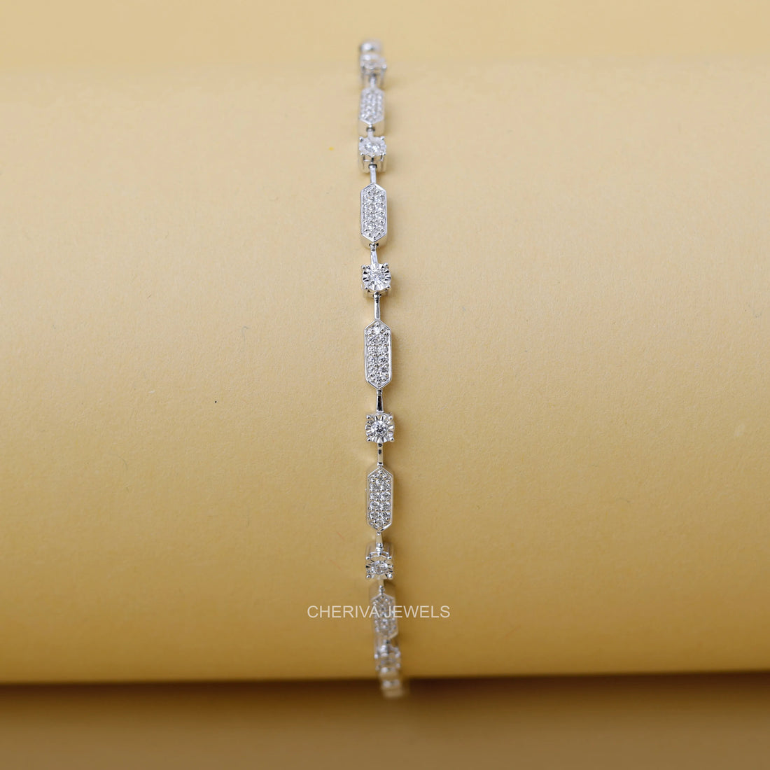 Round Diamond Bracelet For Women