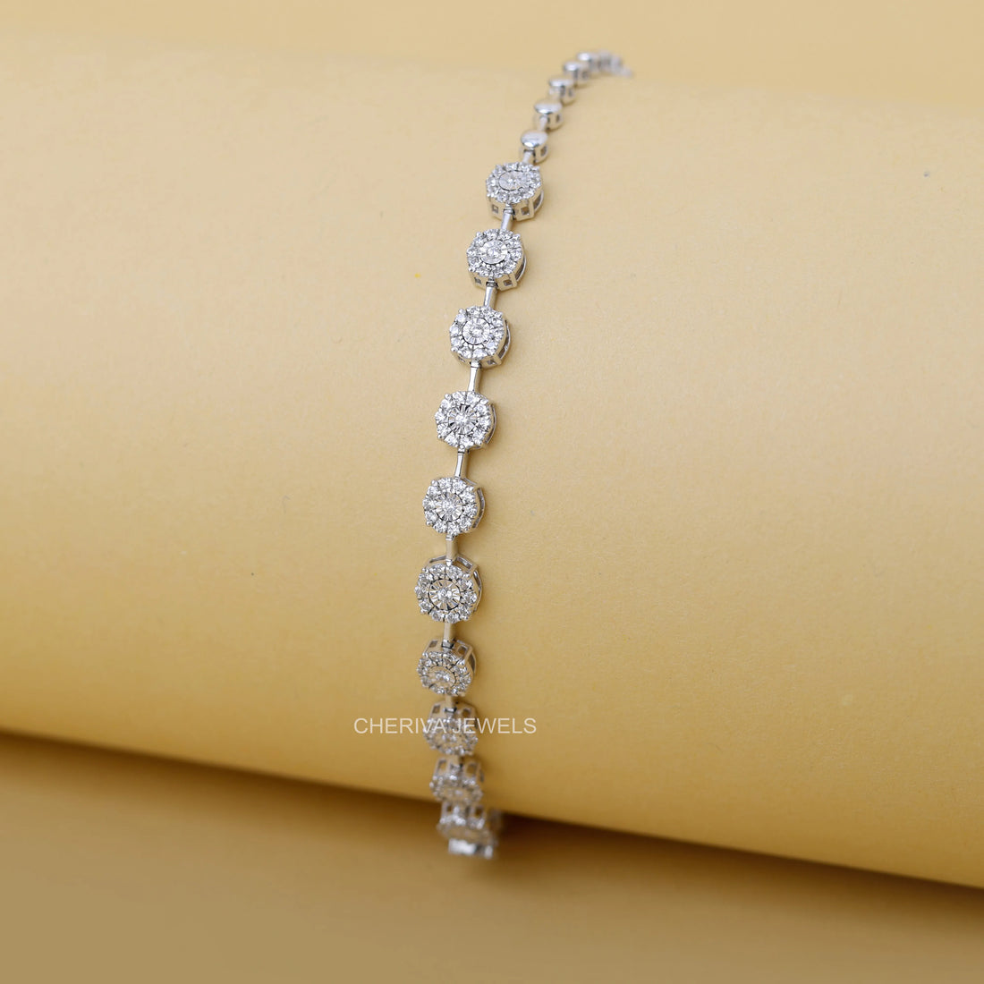 Halo Diamond Bracelet in 14K White Gold