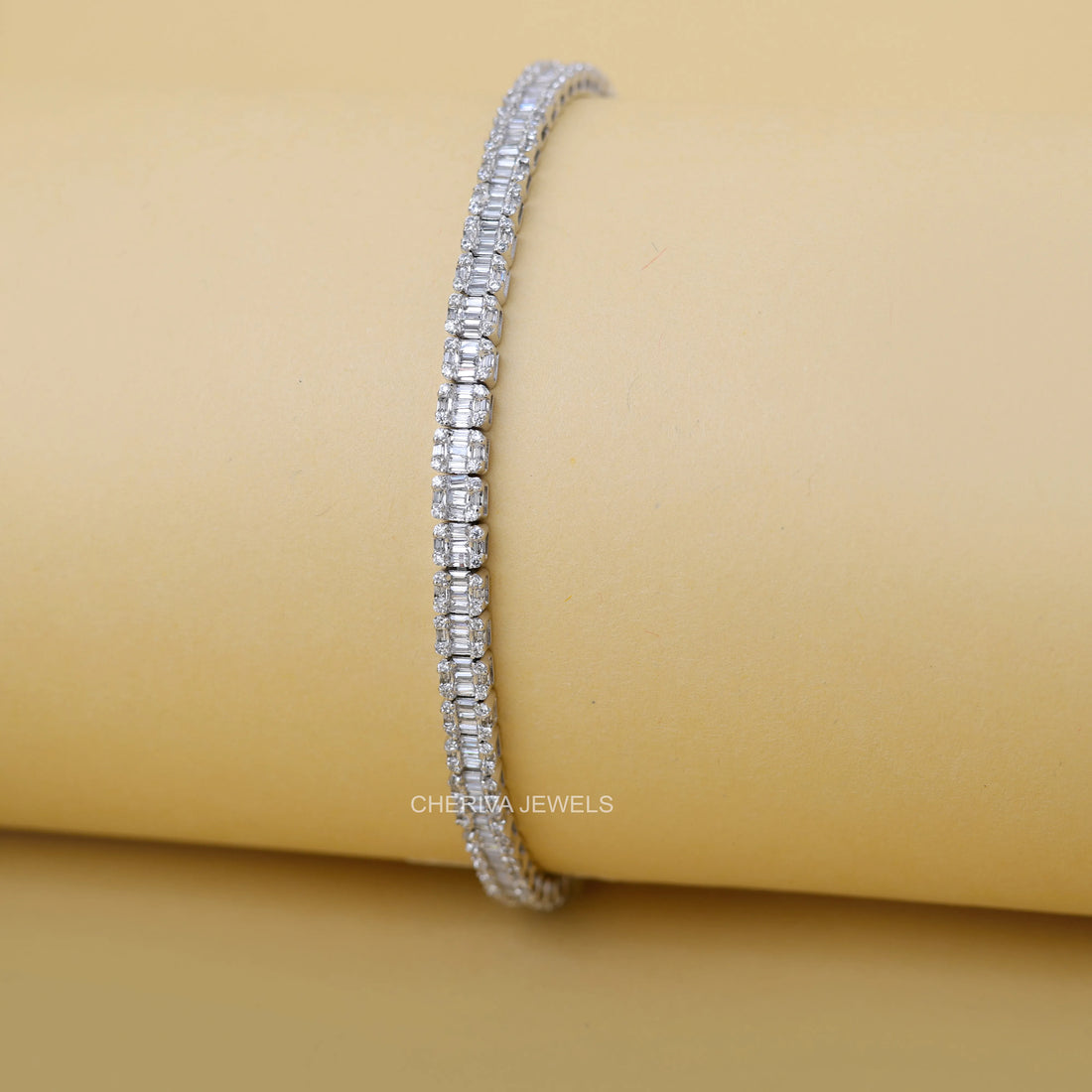 Round and Baguette Cut Diamond Tennis Bracelet