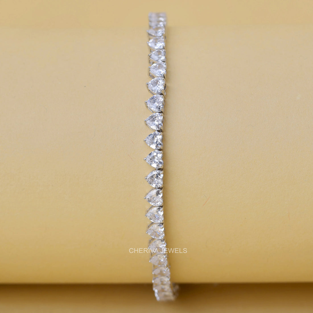 8.2 Carat Heart Shaped Diamond Bracelet