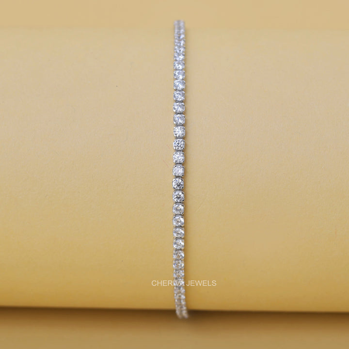 3.2 CT Brilliant Round Diamond Tennis Bracelet