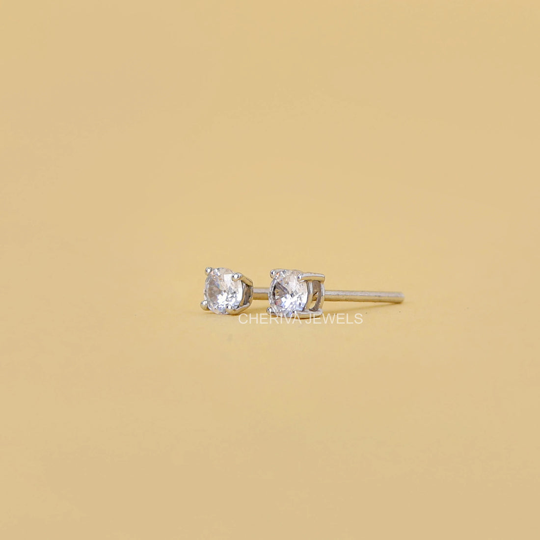 925 Silver Stud Earrings in Round Cut Lab Grown Diamond